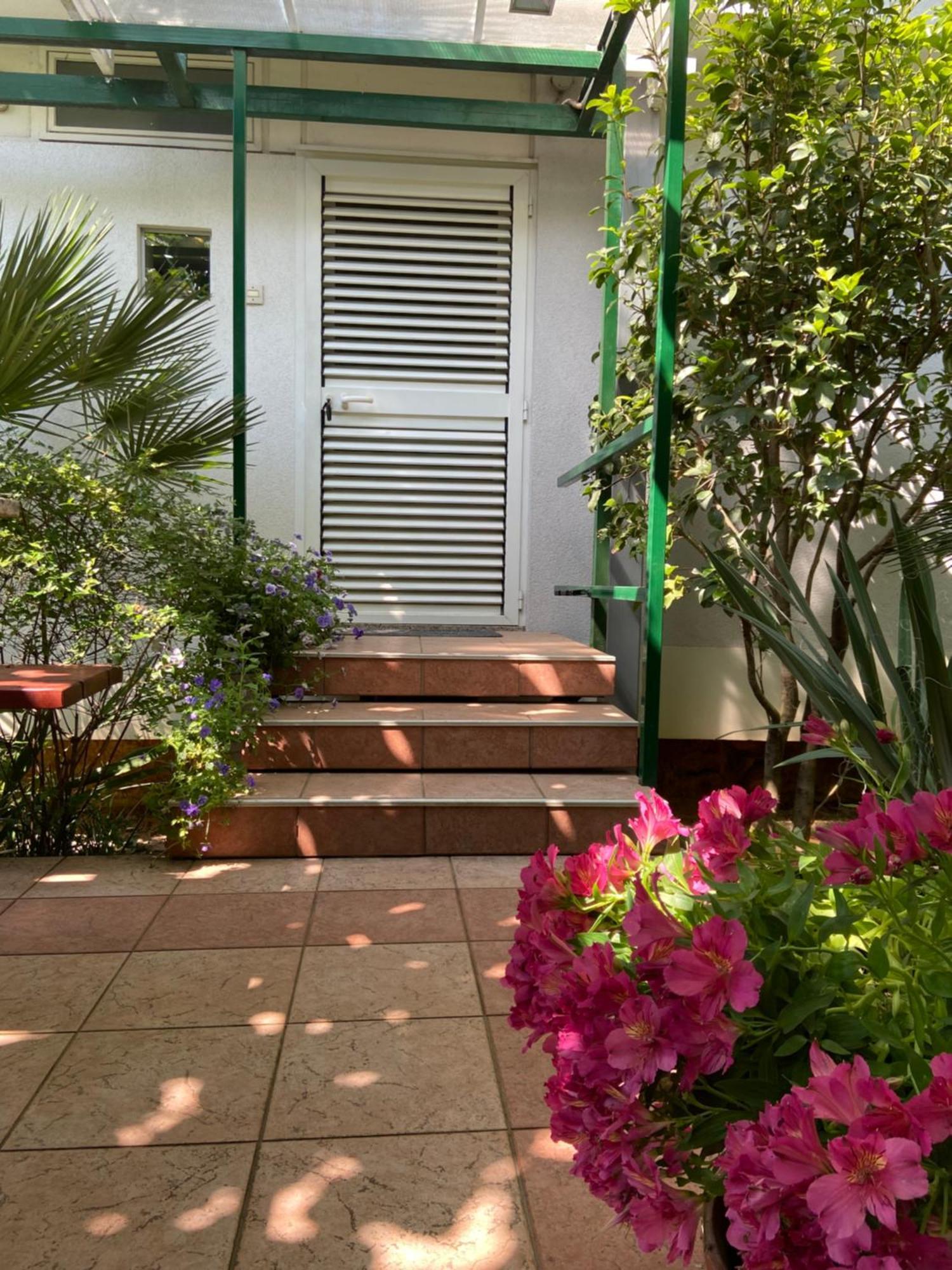 Sunny Garden Apartamento Opatija Exterior foto