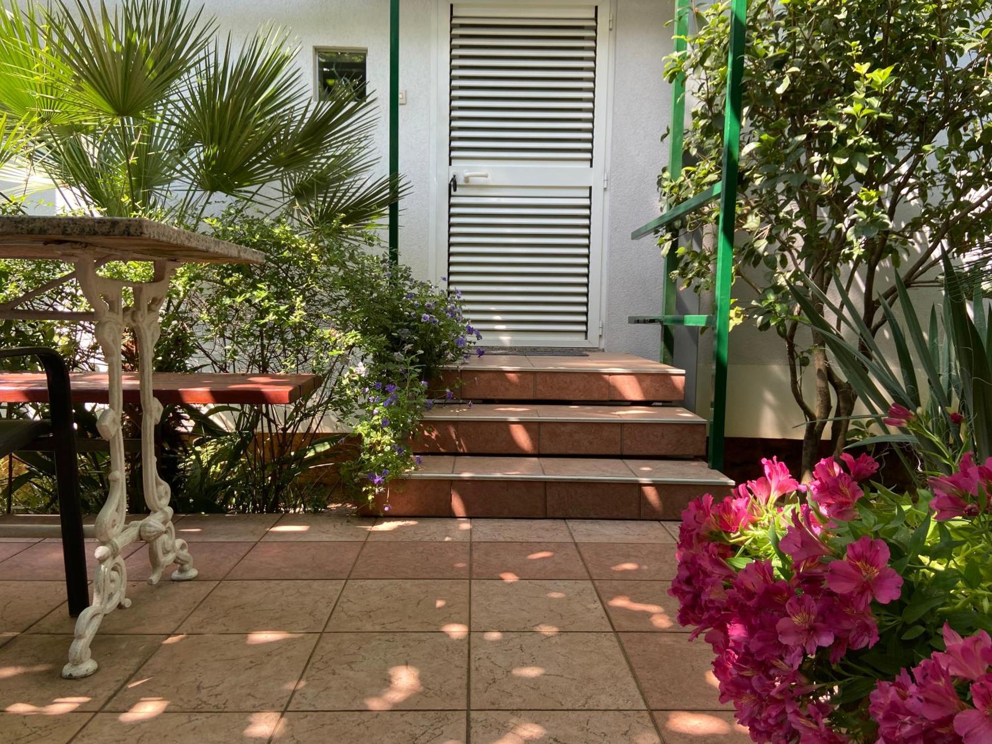 Sunny Garden Apartamento Opatija Exterior foto